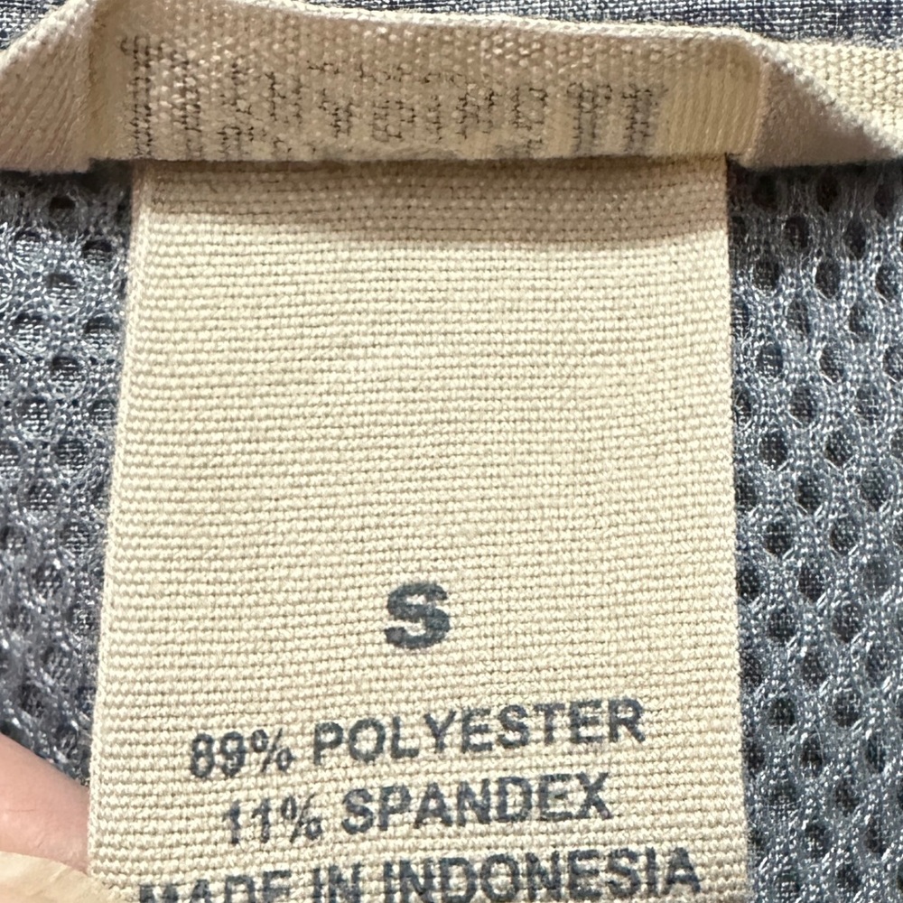 Duluth Trading Sol Survivor Sun Protection Shirt in Gray Stripe, Size Small - Picture 4 of 12
